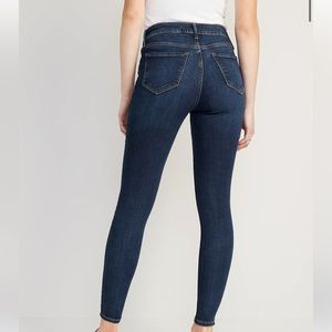 Old navy curvy. High-Waisted Rockstar Super-Skinny Jeans for Women.